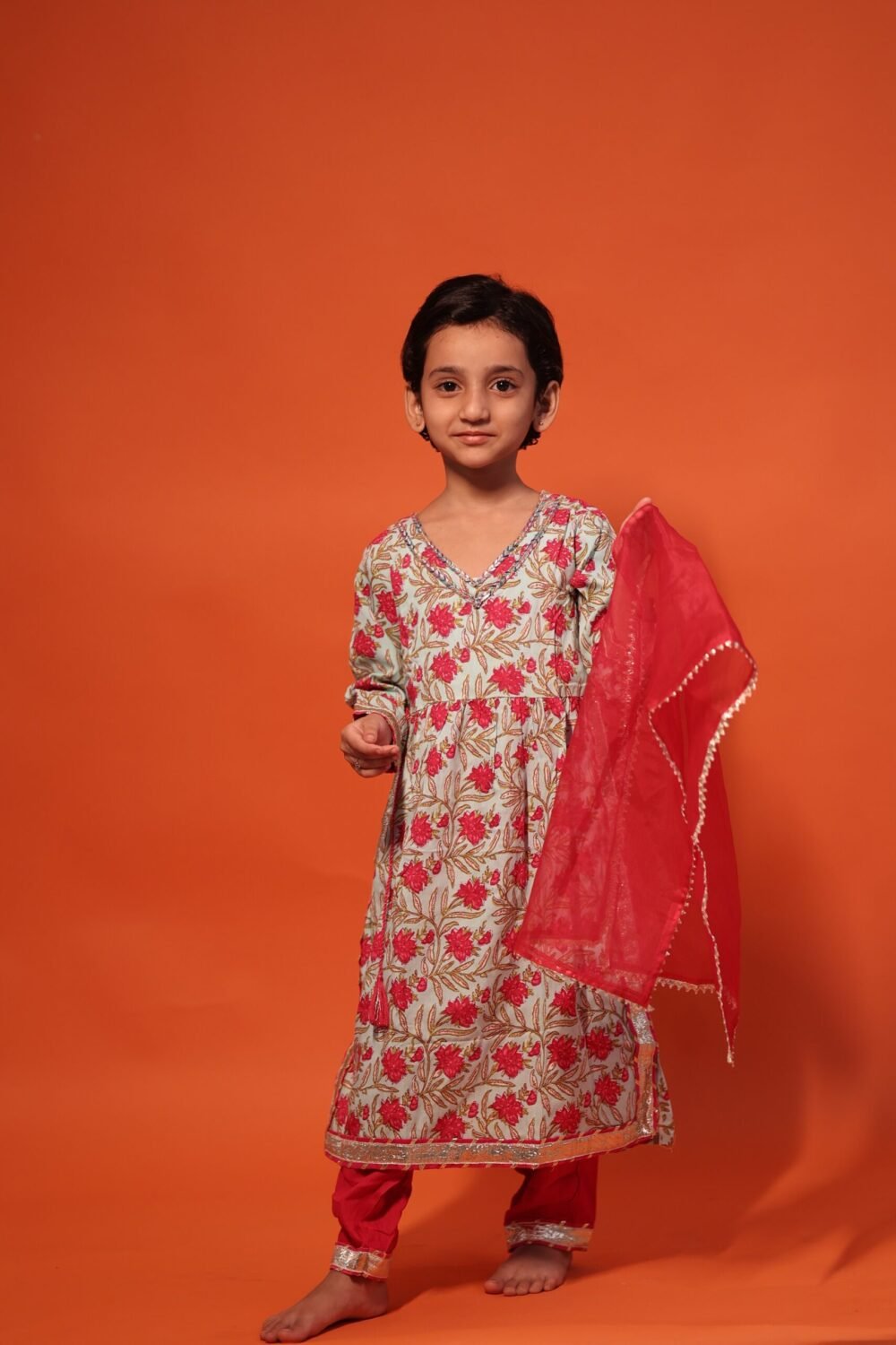 Pink Straight Floral Kurta & Pant Set